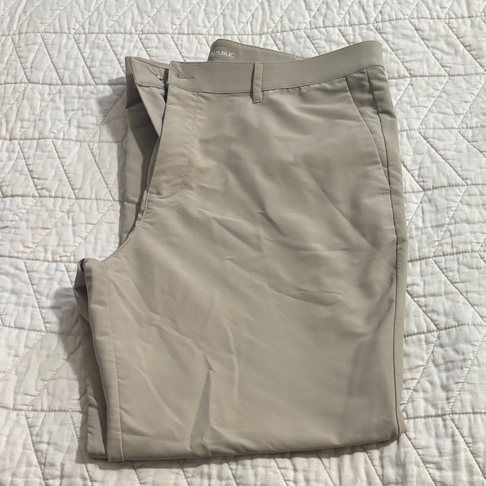 Banana Republic Khaki Trousers Size 38